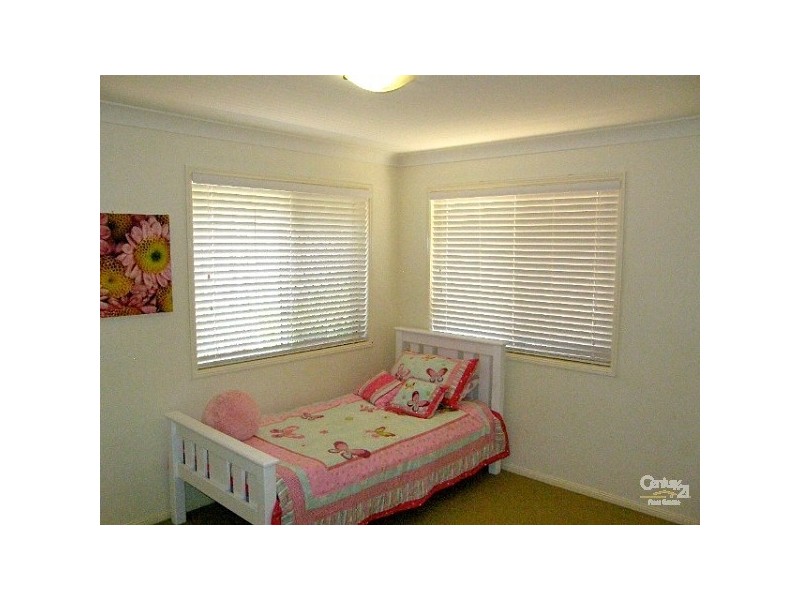 7 Glenwood Place, Moggill QLD 4070