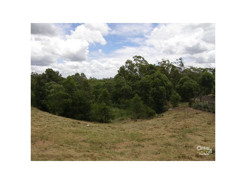 105 Silky Oak Avenue, Moggill QLD 4070