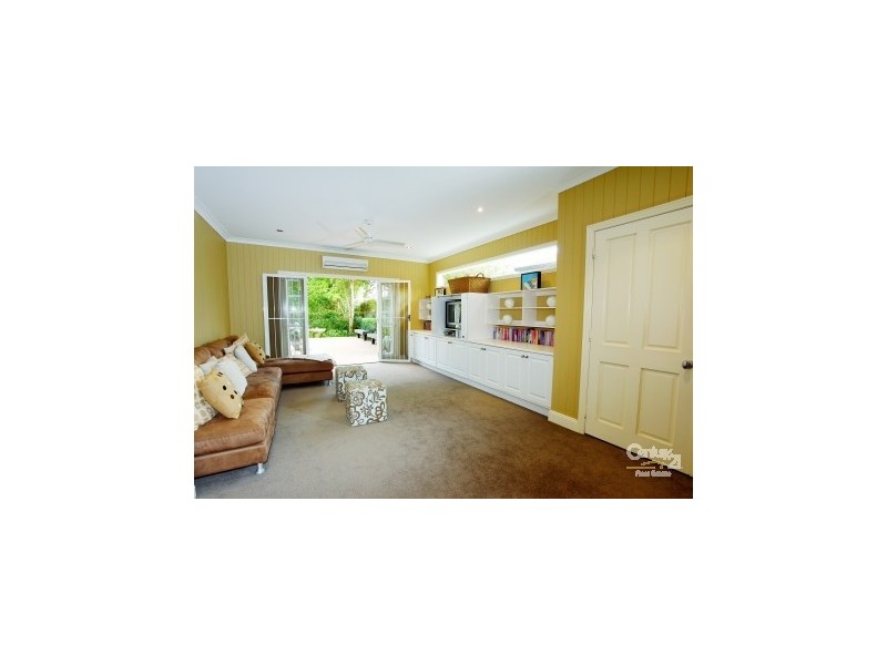 546 Jesmond Road, Fig Tree Pocket QLD 4069