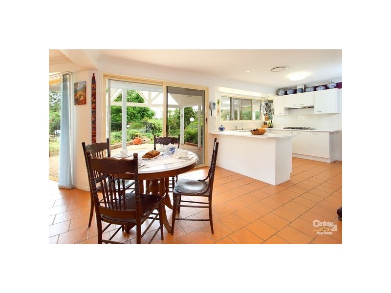 41 Pioneer Crescent, Bellbowrie QLD 4070