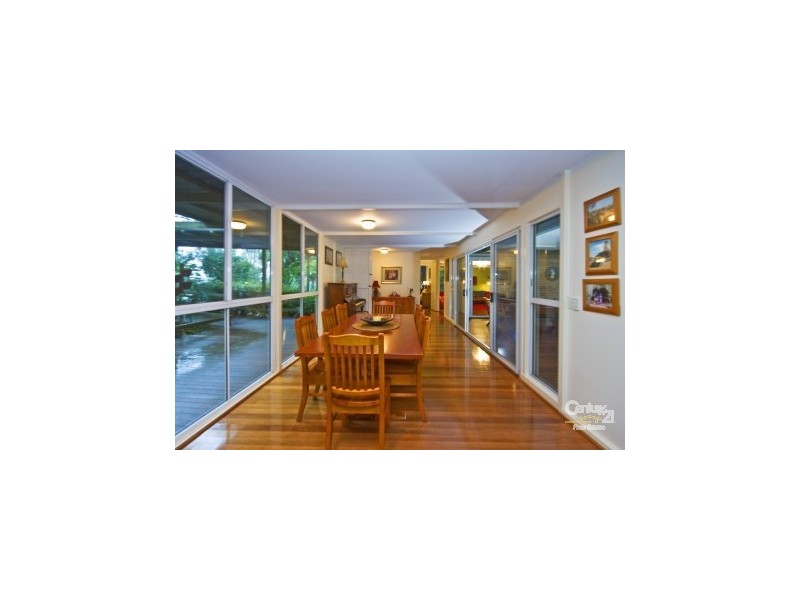 80 Pullenvale Road, Pullenvale QLD 4069