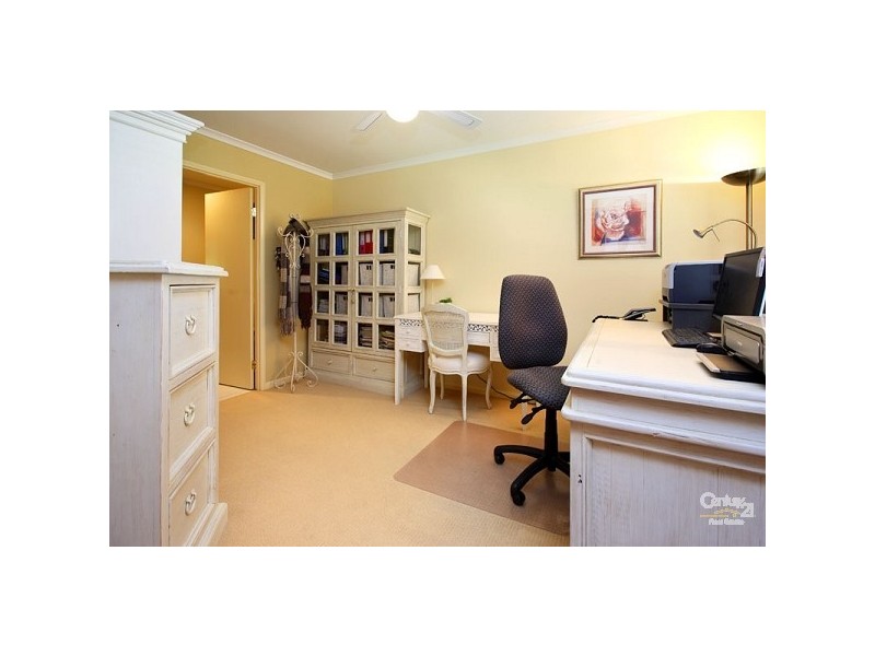 31 Glenwood Place, Moggill QLD 4070