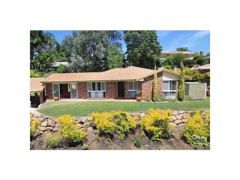 34 Wyndarra Street, Kenmore QLD 4069