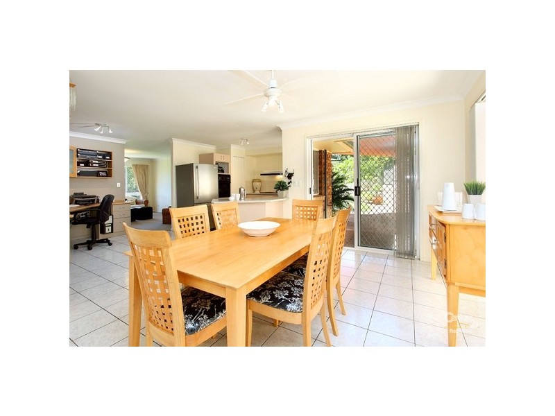 34 Wyndarra Street, Kenmore QLD 4069