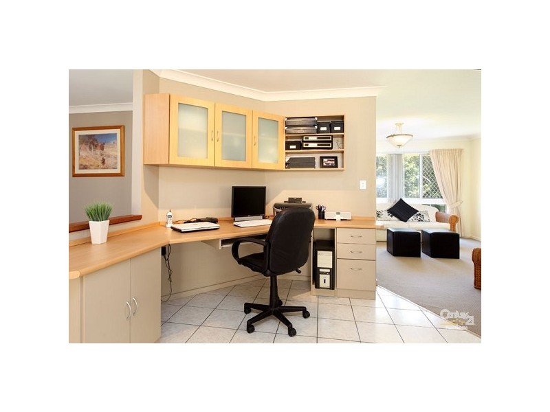 34 Wyndarra Street, Kenmore QLD 4069