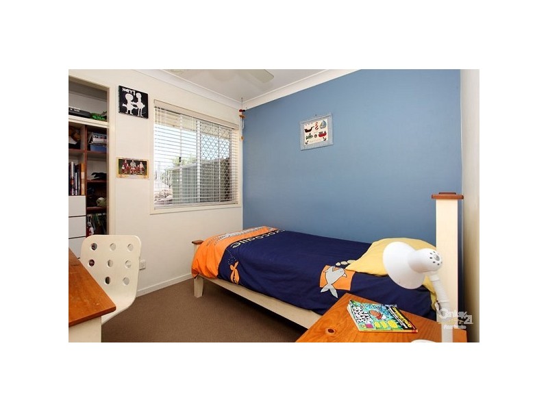 34 Wyndarra Street, Kenmore QLD 4069