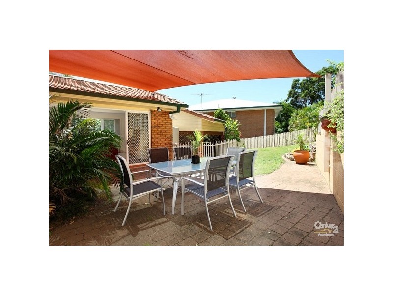 34 Wyndarra Street, Kenmore QLD 4069