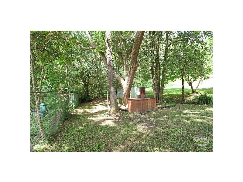 11 Kimba Street, Chapel Hill QLD 4069