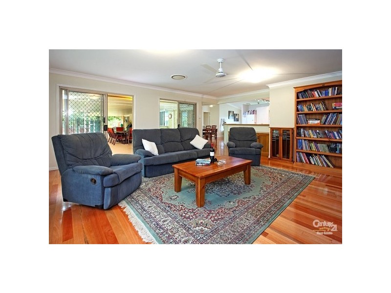 41 Gibson Crescent, Bellbowrie QLD 4070