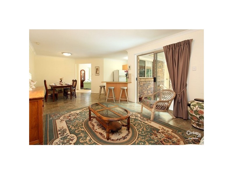 16 Creswick Place, Bellbowrie QLD 4070