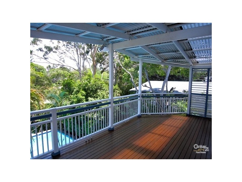 48 Henry Street, Chapel Hill QLD 4069