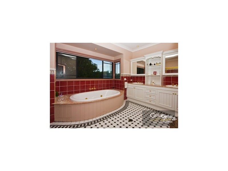 5/157 Brookfield Road, Kenmore Hills QLD 4069