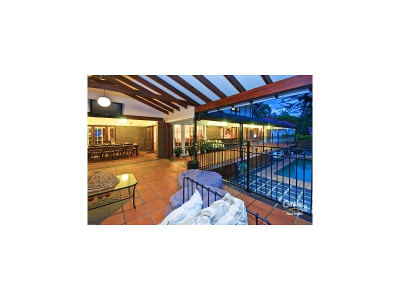 154 Kenmore Road, Fig Tree Pocket QLD 4069