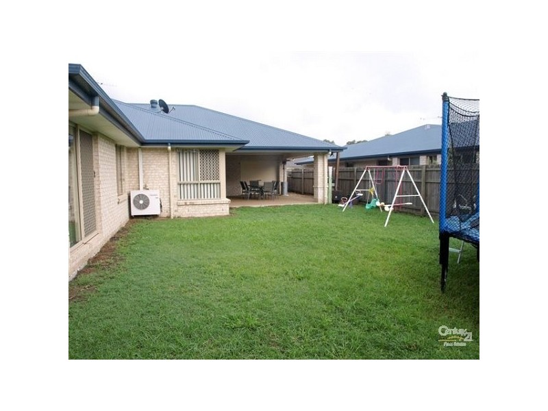 28 Salubris Place, Moggill QLD 4070