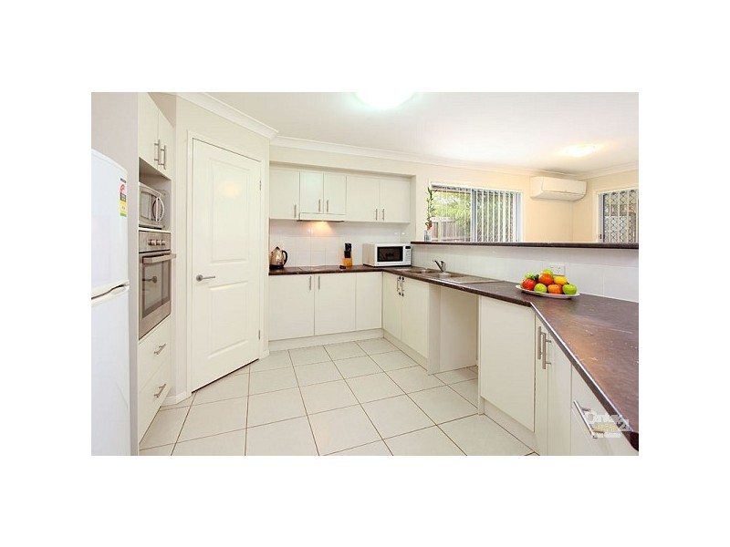 6 Regency Crescent, Moggill QLD 4070