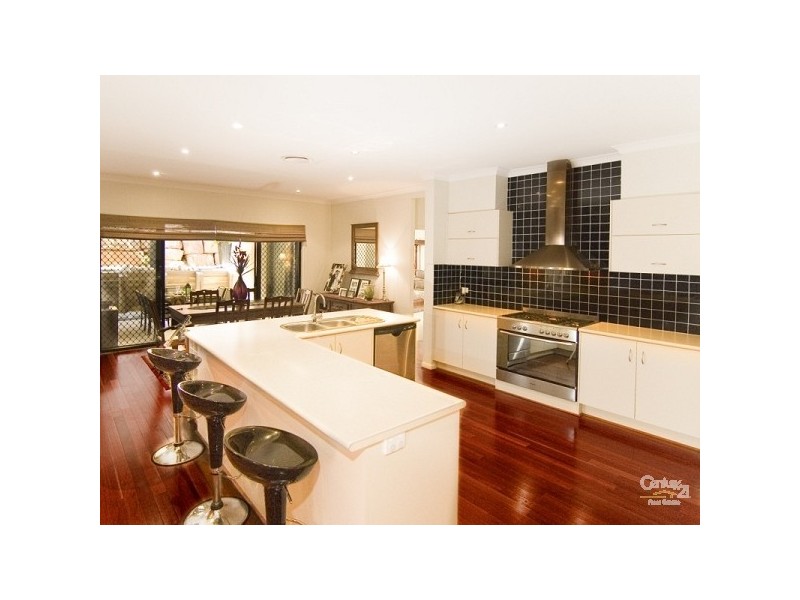 20 Sandlewood Close, Moggill QLD 4070