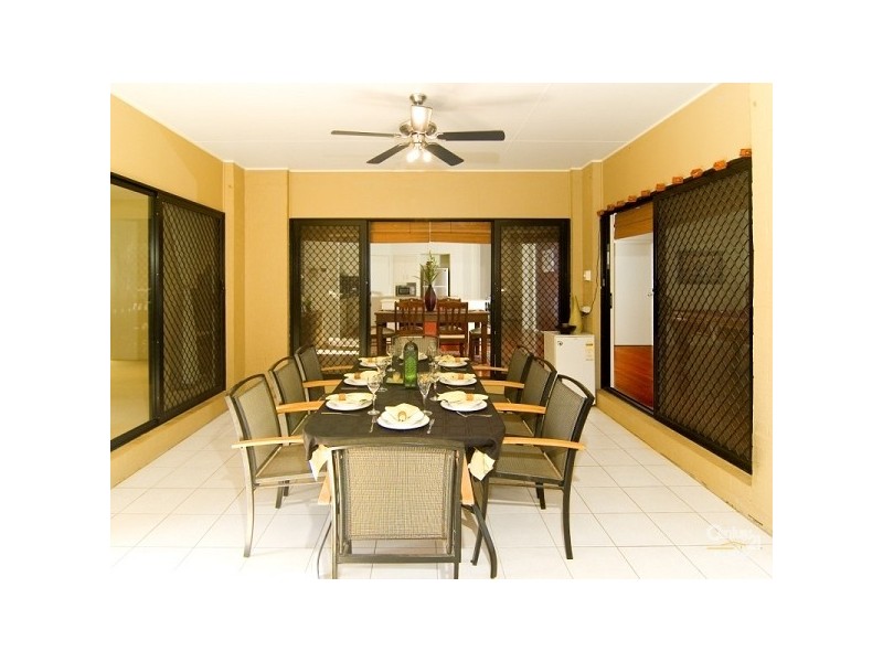 20 Sandlewood Close, Moggill QLD 4070