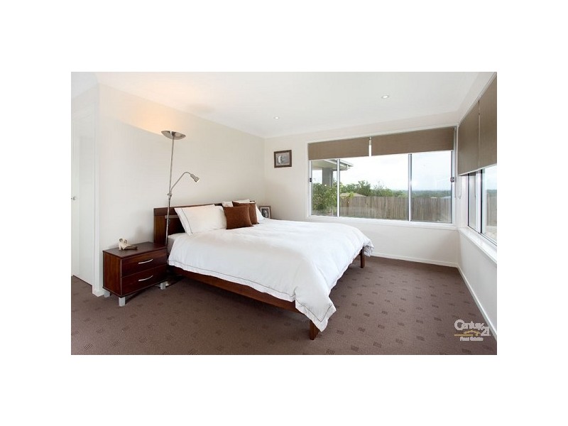 3 Stanaway Place, Bellbowrie QLD 4070