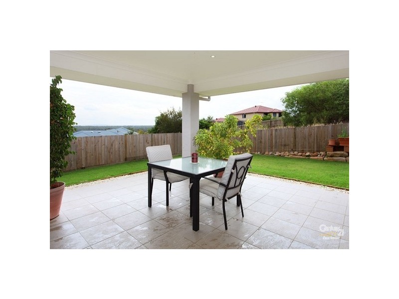 3 Stanaway Place, Bellbowrie QLD 4070