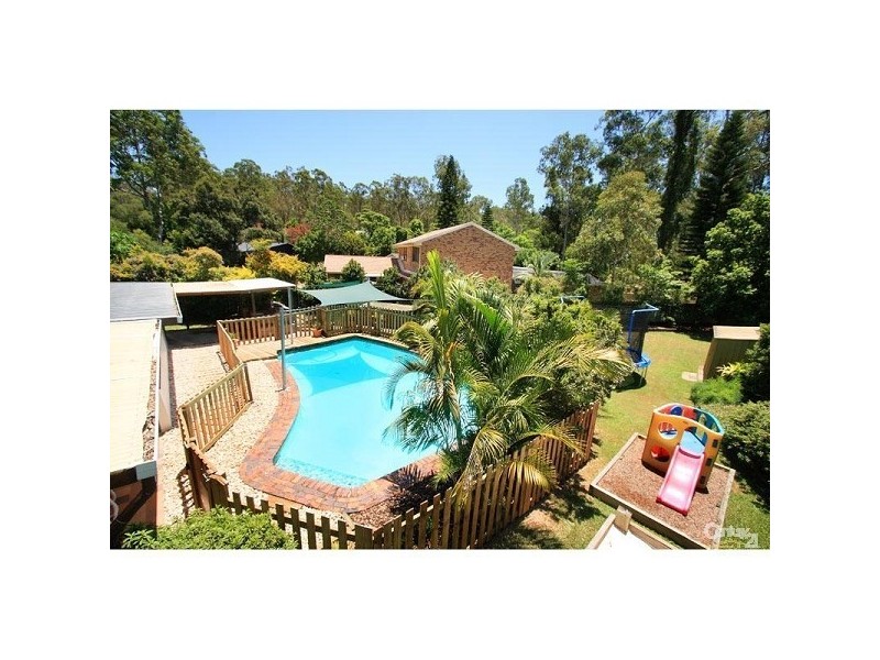 5 Citron Court, Bellbowrie QLD 4070