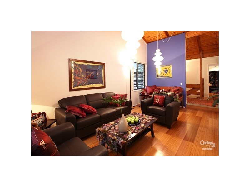 7 Kiriwina Street, Fig Tree Pocket QLD 4069