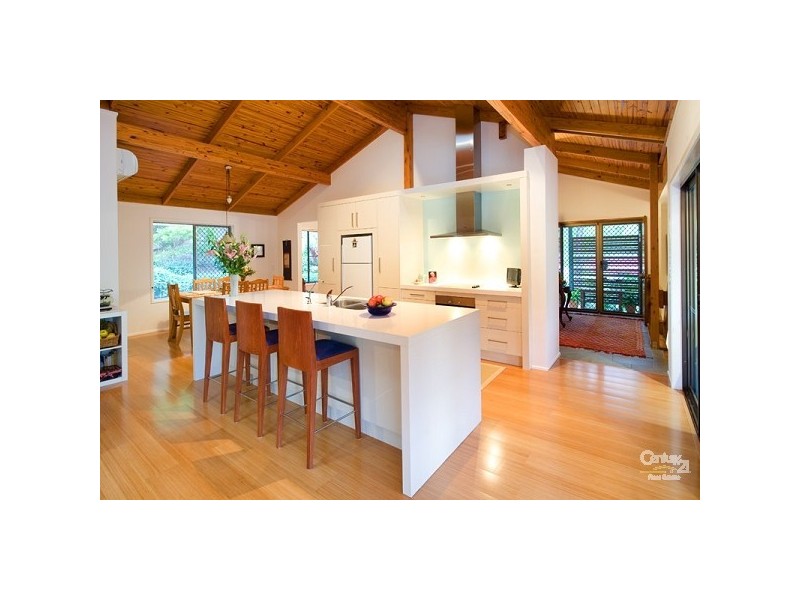 7 Kiriwina Street, Fig Tree Pocket QLD 4069