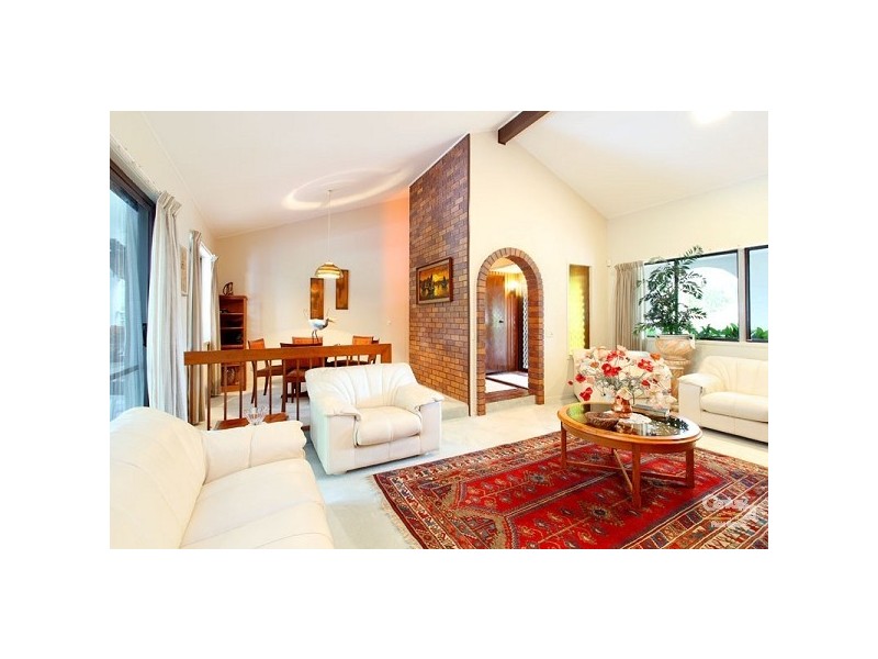 143 Kenmore Road, Kenmore QLD 4069