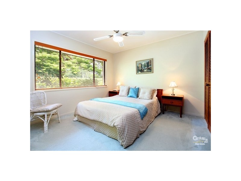 143 Kenmore Road, Kenmore QLD 4069