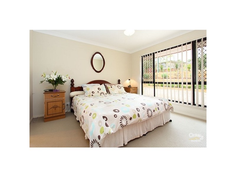 30 Yaggera Place, Bellbowrie QLD 4070