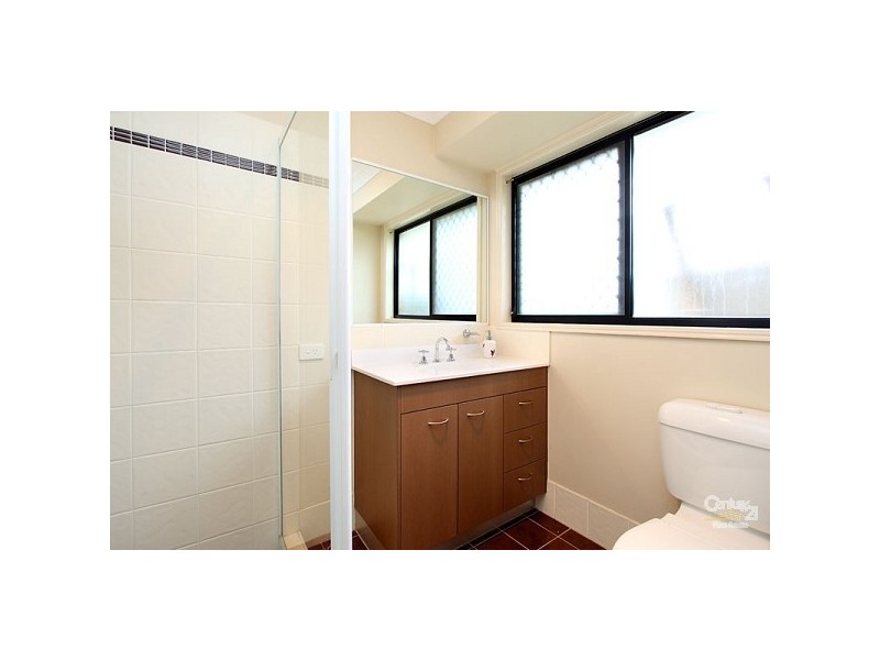 30 Yaggera Place, Bellbowrie QLD 4070