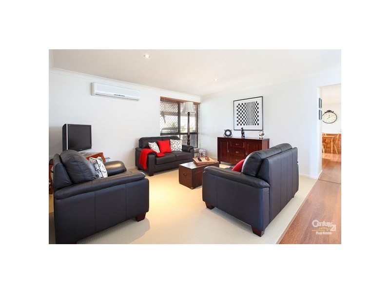 28 Grange Place, Moggill QLD 4070