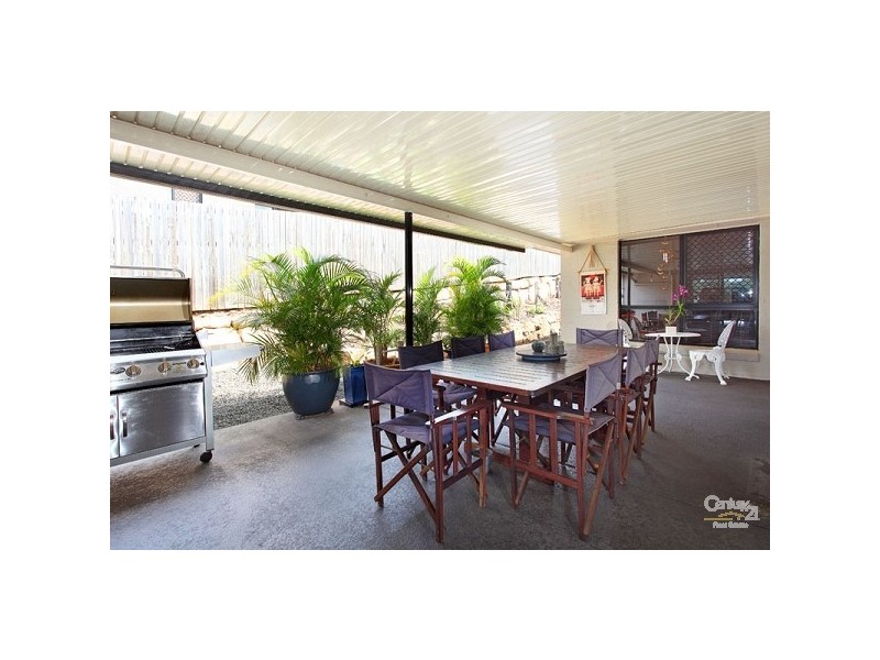 28 Grange Place, Moggill QLD 4070