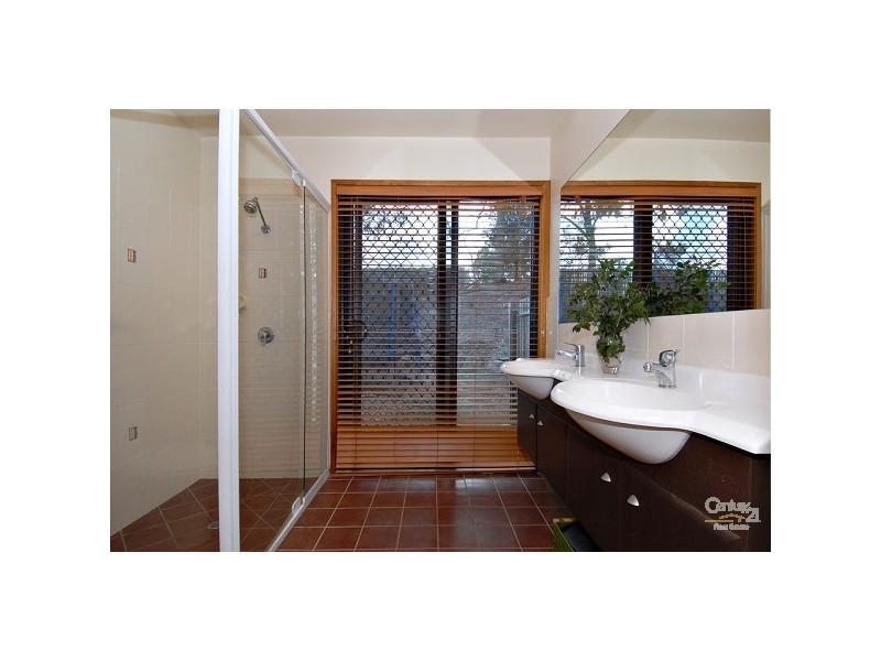 10/238 Sugars Road, Anstead QLD 4070