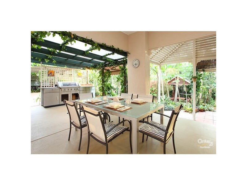 12 Marlock Street, Bellbowrie QLD 4070