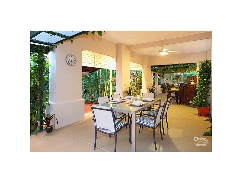 12 Marlock Street, Bellbowrie QLD 4070