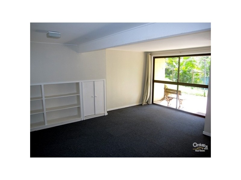 11 Chantilly Street, Chapel Hill QLD 4069