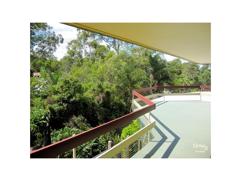 11 Chantilly Street, Chapel Hill QLD 4069
