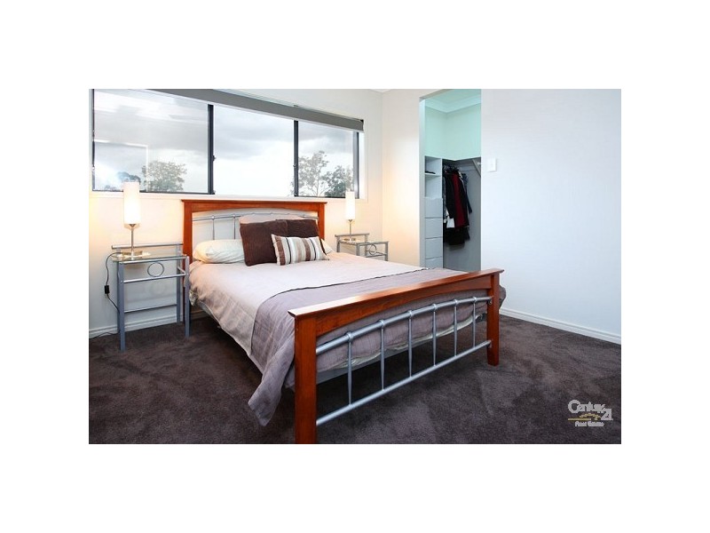 16 Frederick Street, Moggill QLD 4070