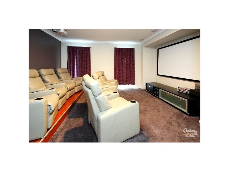 16 Frederick Street, Moggill QLD 4070