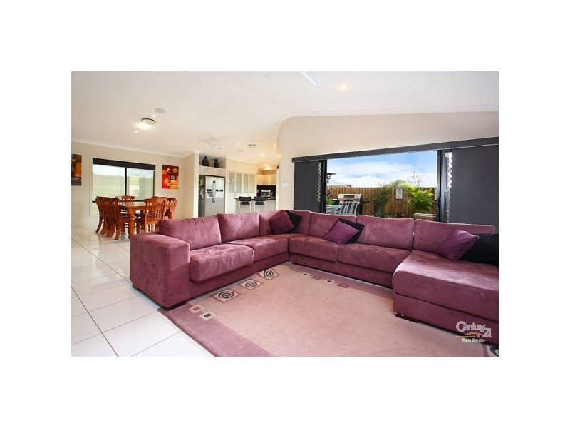 16 Frederick Street, Moggill QLD 4070