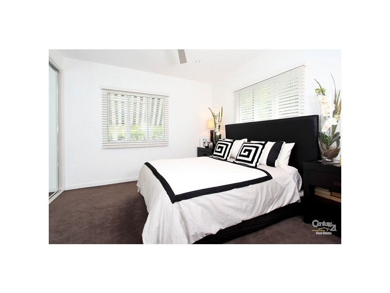 448 Brookfield Road, Kenmore Hills QLD 4069