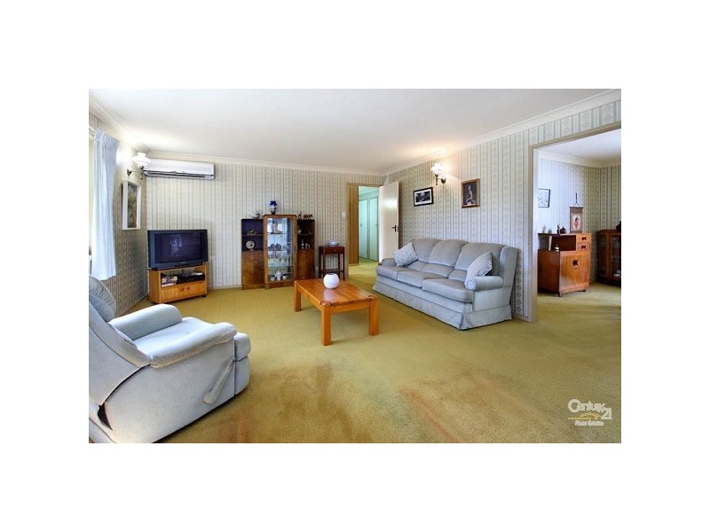 25 Boblynne Street, Chapel Hill QLD 4069