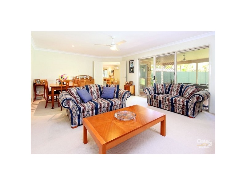 4 Palm Court, Bellbowrie QLD 4070
