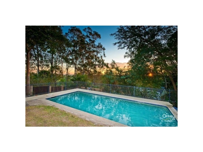 12 Piari Street, Kenmore QLD 4069
