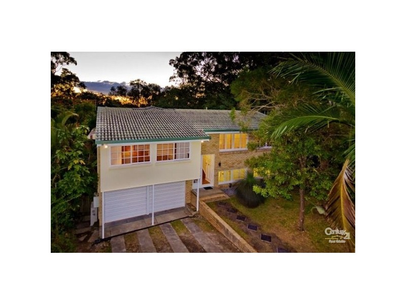12 Piari Street, Kenmore QLD 4069