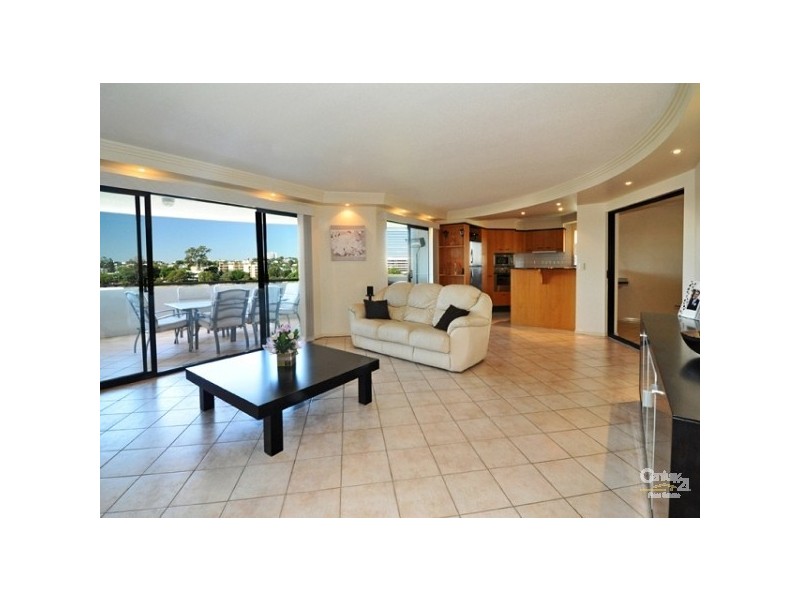 9′Regent’523 Coronation Drive, Toowong QLD 4066