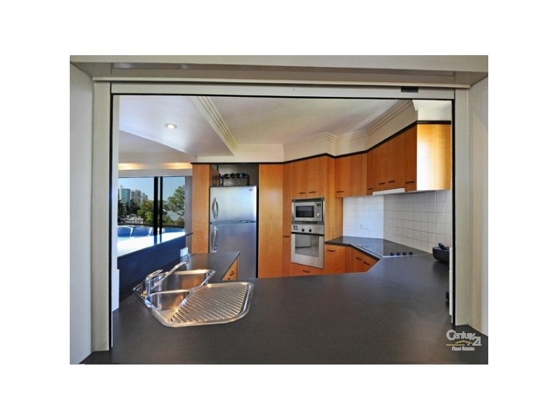 9′Regent’523 Coronation Drive, Toowong QLD 4066