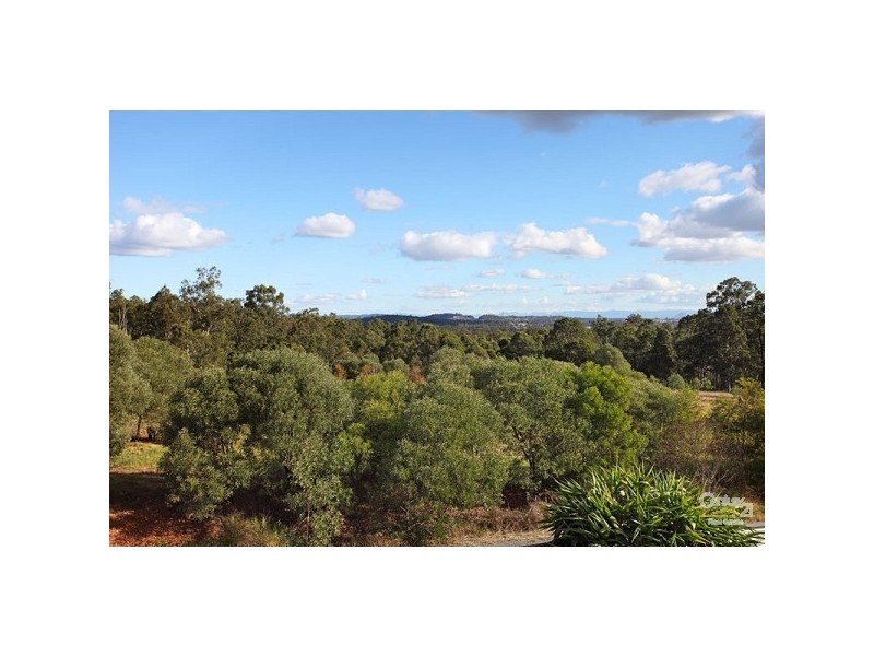 181 Gibson Crescent, Bellbowrie QLD 4070