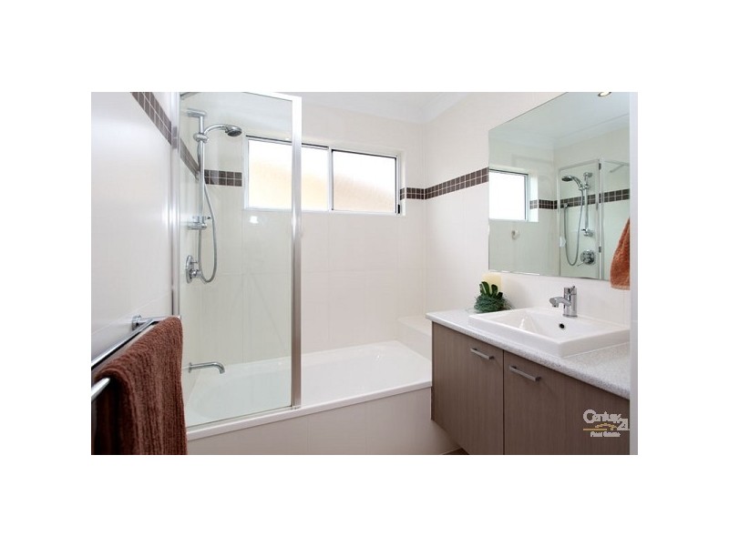 2/166 Jubilee Terrace, Bardon QLD 4065