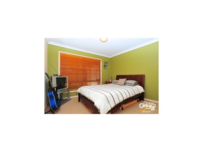 35 Glenwood Place, Moggill QLD 4070